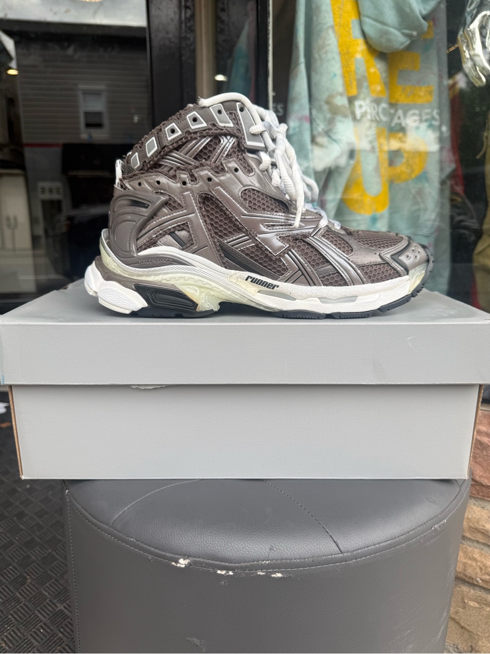 Balenciaga hi- Runners Sneakers